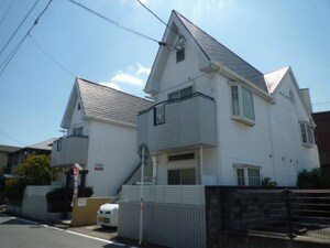 レオパレス尾ノ上外観写真