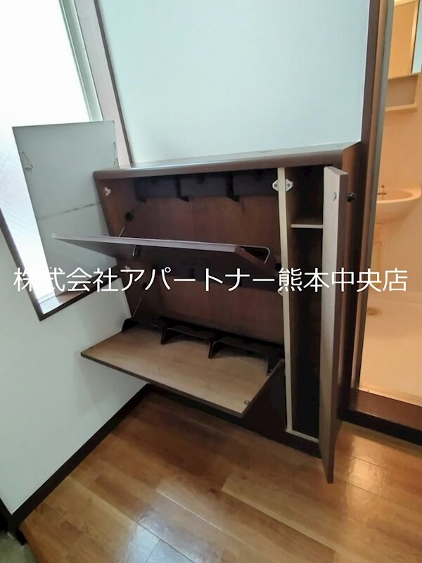 物件内観写真17　(シューズボックス)