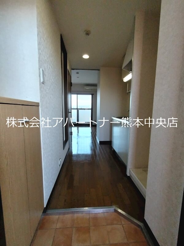 物件内観写真8　(シューズボックス付)