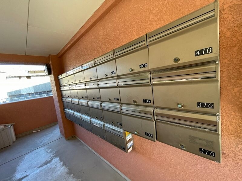 物件内観写真20　(ダイヤルロック付き集合ポスト)