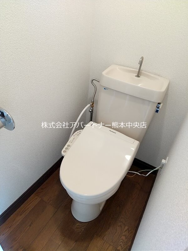 トイレ(ウォシュレット付きです)