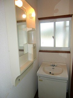 洗面所(洗面台になります。)