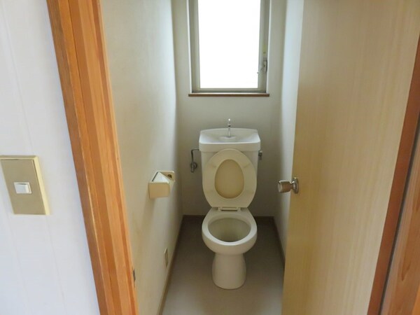 トイレ(※別部屋になります)