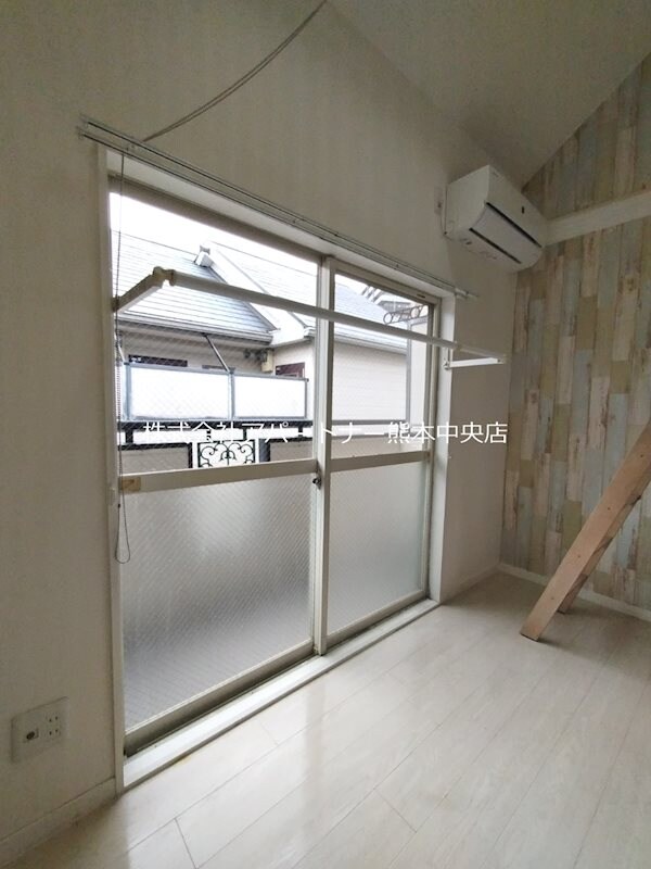 その他(雨の日に嬉しい室内洗濯干しバー付いています)