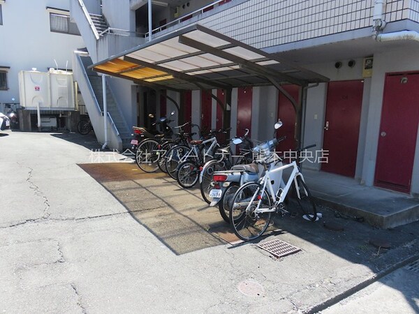 その他共有部分(屋根付き駐輪場☆)