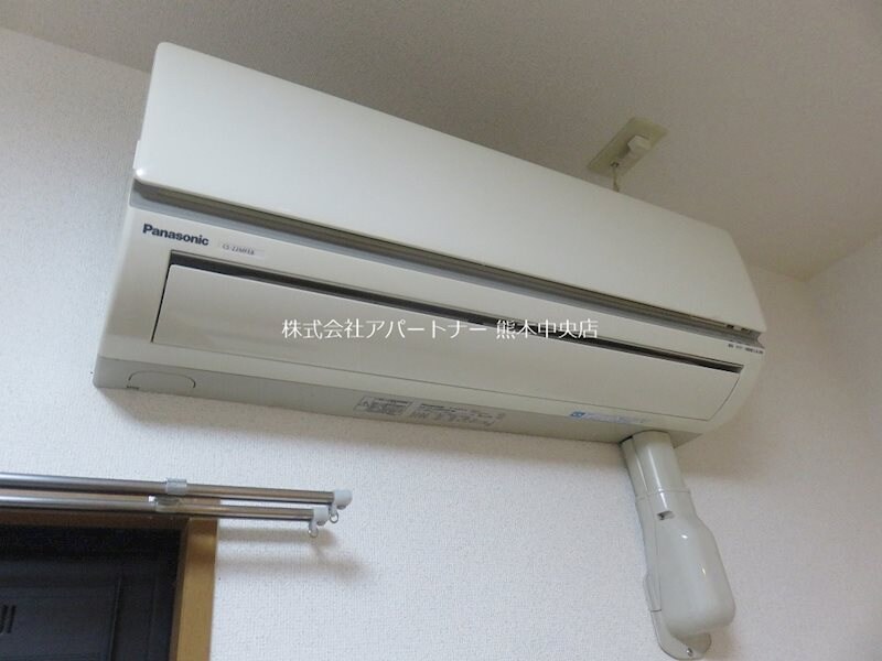 物件内観写真12　(エアコン完備です)