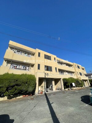 101マンション外観写真