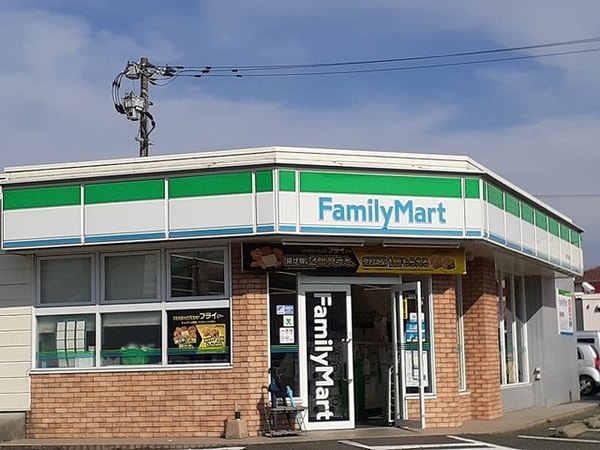 その他(ファミリーマート戸島西店まで1200m)