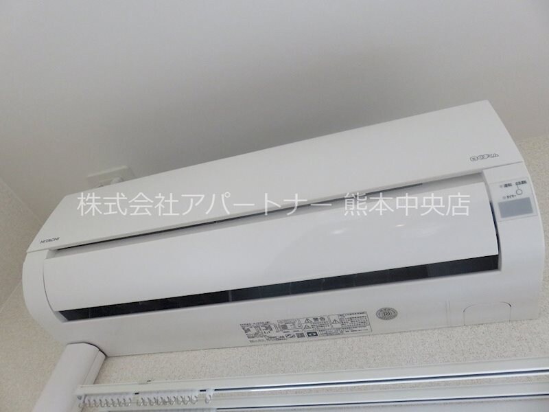 物件内観写真11　(もちろん♪エアコン完備！)