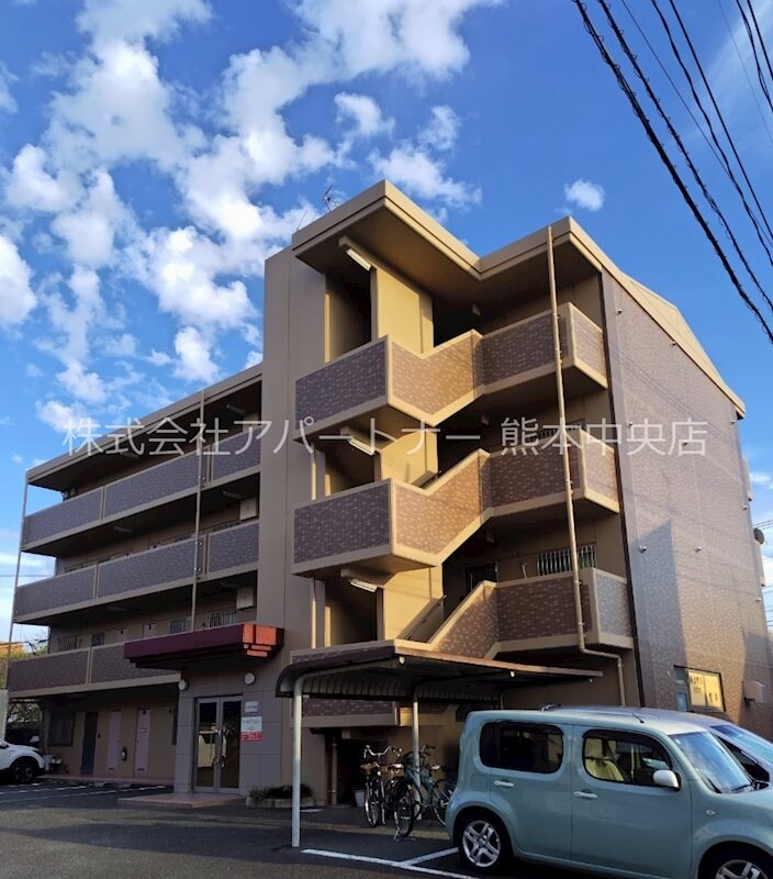 ゴールドマンションの物件外観写真