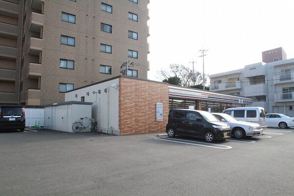 その他(セブンイレブン出水二丁目店まで650m)