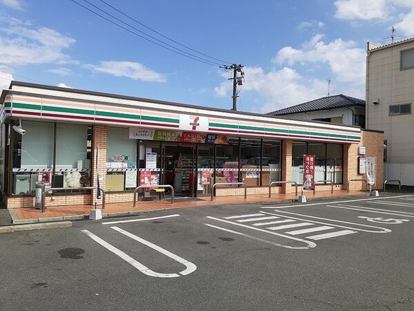 その他(セブンイレブン川尻１丁目店まで700m)