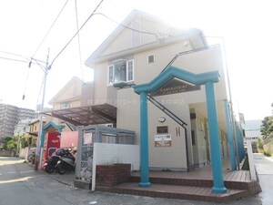 アールスコート弐番館外観写真