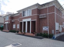 エレガンス弐番館の外観写真