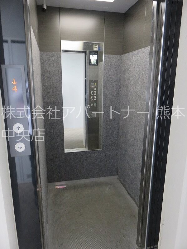 物件内観写真24　(エレベーター完備！)