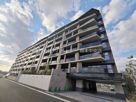 レ・ジェイド熊本日赤通り外観写真