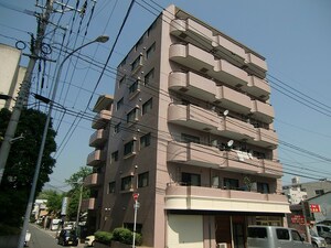 セシール米屋町外観写真