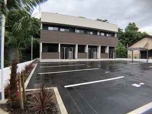 ヒルズ春日外観写真