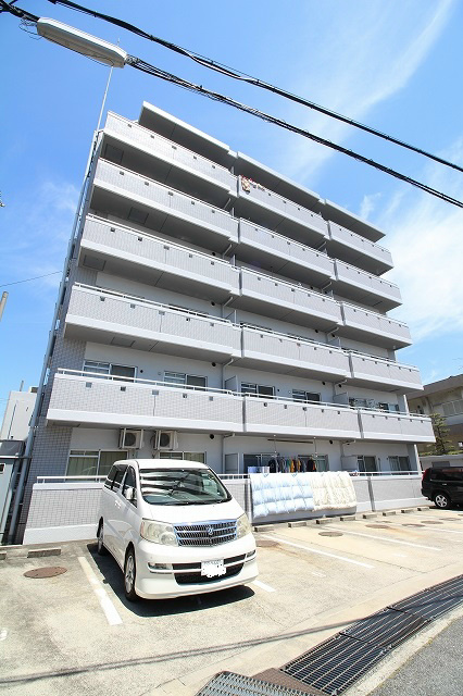 ラフィーネ泉佐野