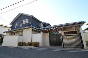 シャーメゾン千鳥外観写真