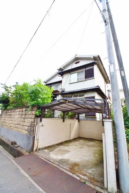 鶴原1880戸建て