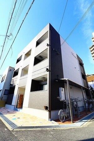 エヴァンステージ若宮町外観写真