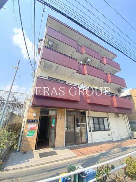 アパルトマン蓮根外観写真