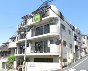 ヒルサイドハイツ外観写真