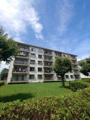 諏訪原団地1-6外観写真