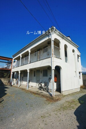 ウイング板付外観写真