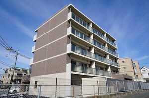グローリア長者原外観写真