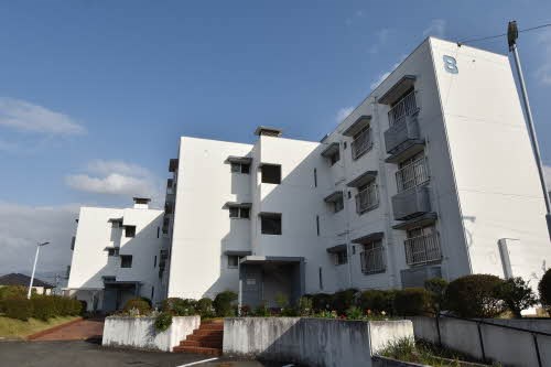 下月隈団地住宅8号棟