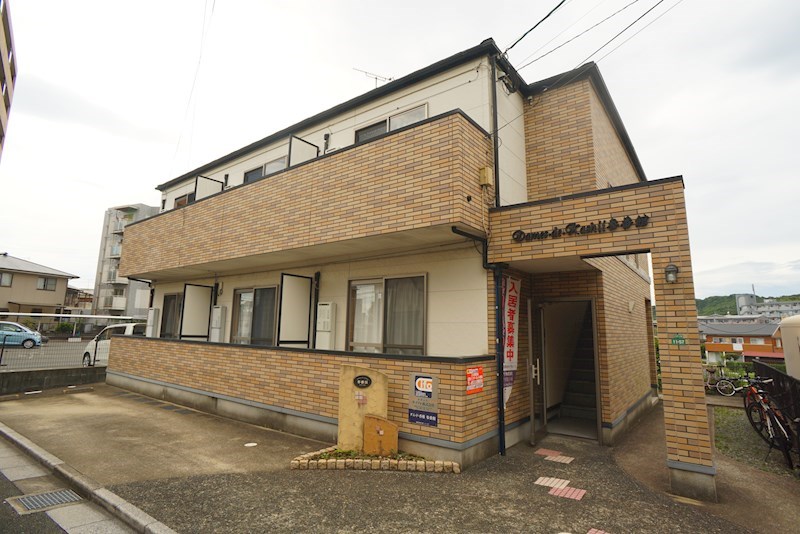 ダム・ド・香椎参番館