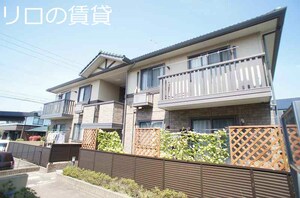 ロイヤルコートA棟外観写真