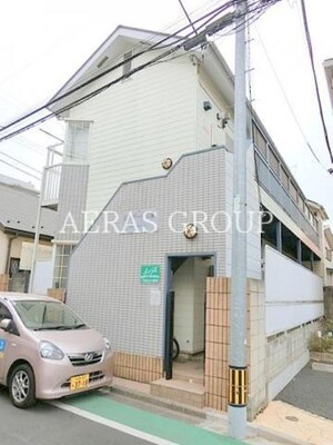 エステート三鷹外観写真