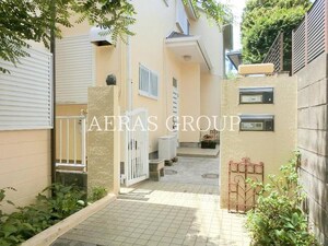井の頭3丁目テラスハウス外観写真