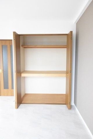 物件内観写真4　(グランディール矢三D)