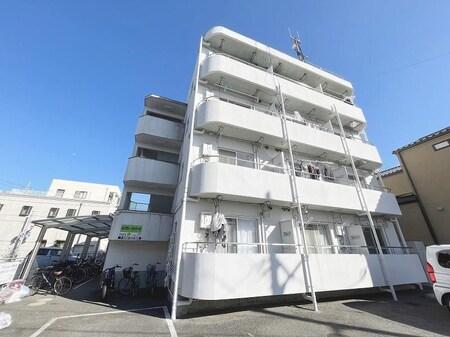 アーベントハイツ平岡外観写真