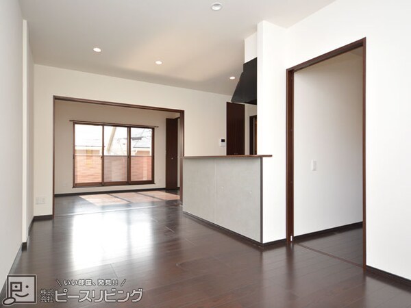 居室(ピース リベルタ 川内北原 ※同タイプの室内写真です)