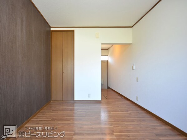 居室(※同タイプの室内写真です。
アグレアエスポワール)