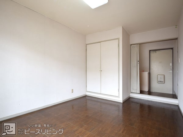 居室(シティハイツ助任 ※同タイプの室内写真)