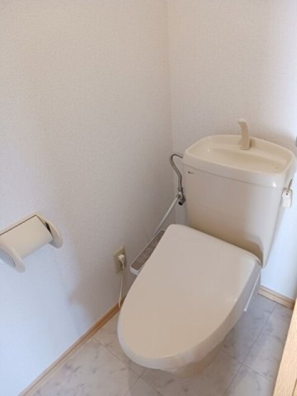 トイレ(落ち着いたトイレです)