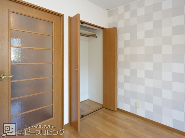 物件内観写真5　(※同室タイプの室内写真です。)