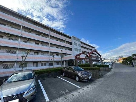 ロイヤルハイツ北島外観写真