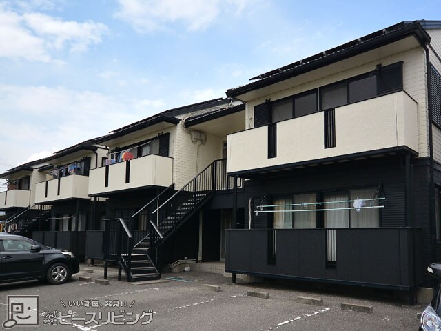 物件外観写真1　(イノセントコーポ：全て同室タイプの室内写真になります。)