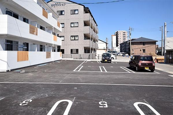 駐車場(ピース リベルタ kita sako（A棟）)