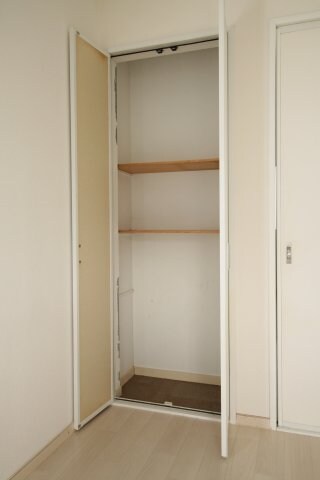 物件内観写真6　(リバータウン明神)