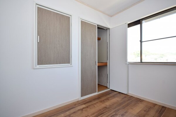 収納(リバータウン明神)