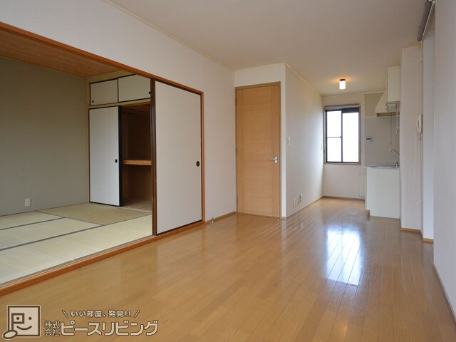 物件内観写真2　(イノセントコーポ)