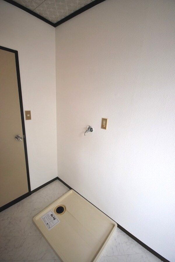 その他(コーポ末広 ※同タイプの室内写真です)